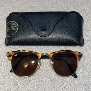 Turtle Clubmaster Ray Bans